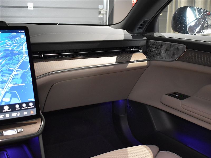 Volvo ES90 0,0 Single Motor Ext. R.  Ultr - fotka 18 z 27