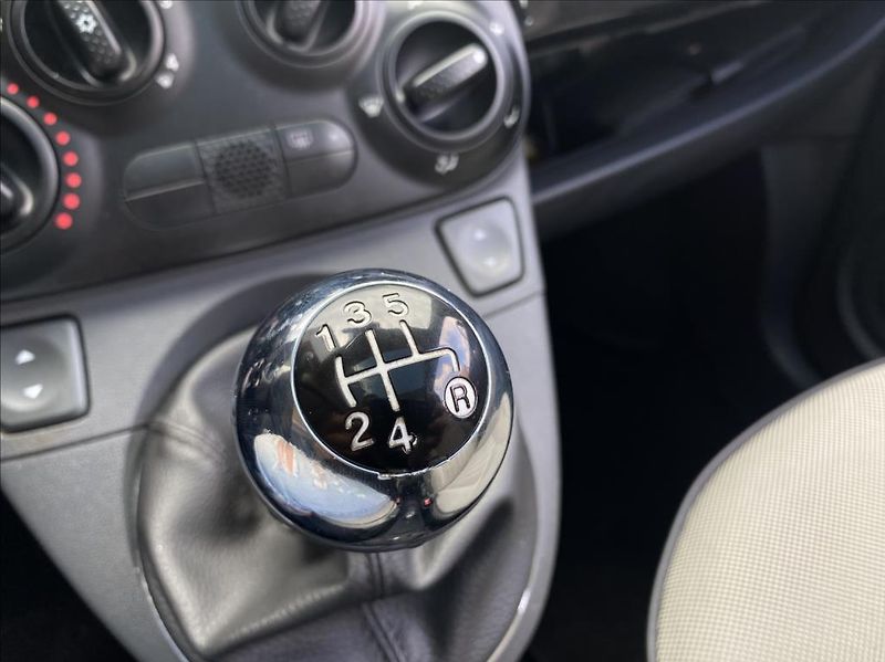 Fiat 500 1,2 i  Lounge / klima / LPG - fotka 27 z 33