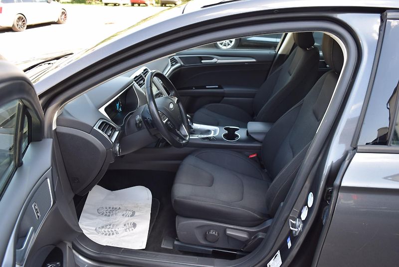Ford Mondeo (2018) 2.0TDCI 110kw BUSINESS LED TAŽ - fotka 20 z 49