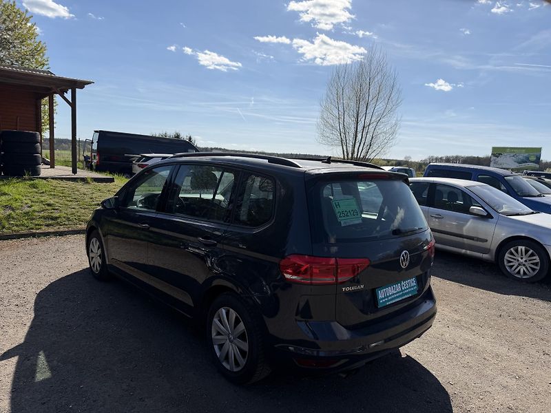 Volkswagen Touran 1.4 TSI 7 MIST 110KW - fotka 8 z 21
