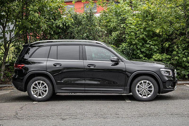 Mercedes-Benz GLB - fotka 4 z 37