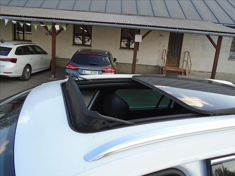 Volkswagen Passat 2,0   ALLTRACK 2.0.TDI-CR - fotka 35 z 35