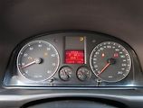 Volkswagen Touran (2007) 1.6, LPG, Tempomat - náhled 11