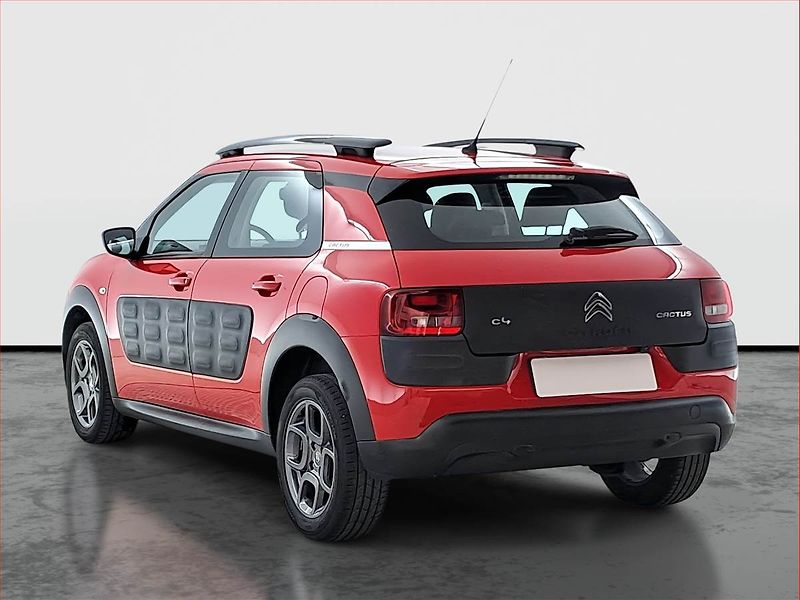 Citroën C4 Cactus (2016) 1.2 PureTech, Tempomat - fotka 4 z 15
