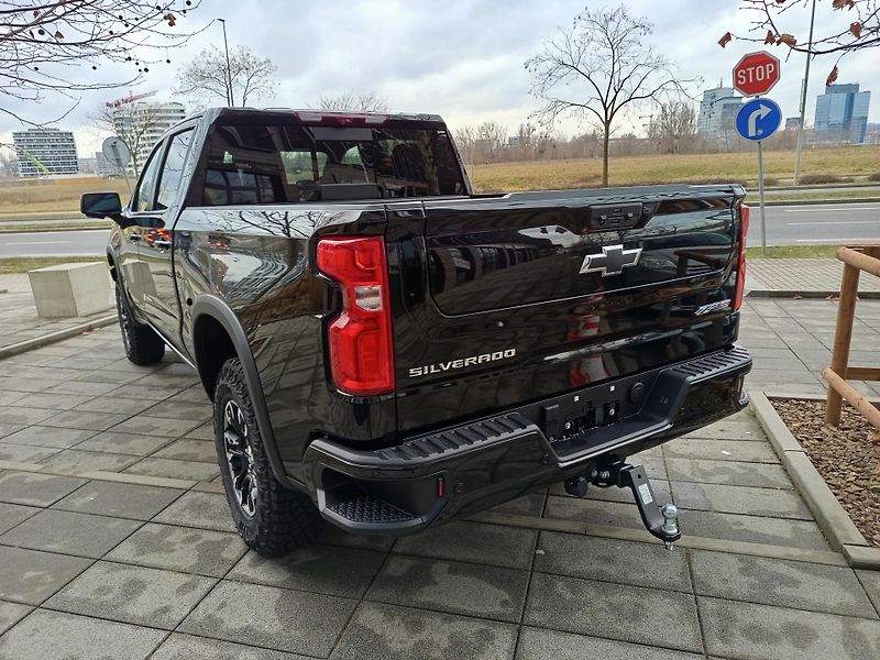 Chevrolet Silverado (2025) ZR2, rezervováno - fotka 5 z 29