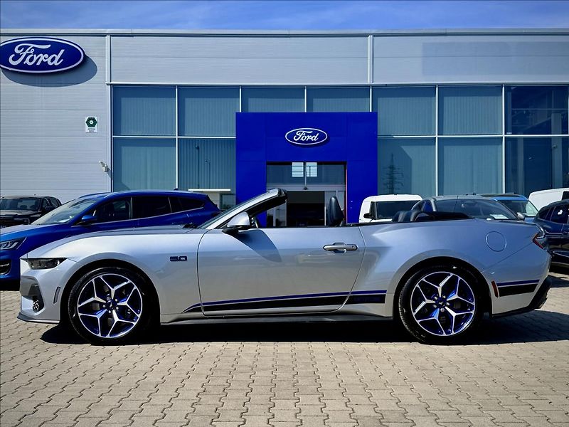 Ford Mustang 5,0 V8 328kW GT California AUT - fotka 2 z 51