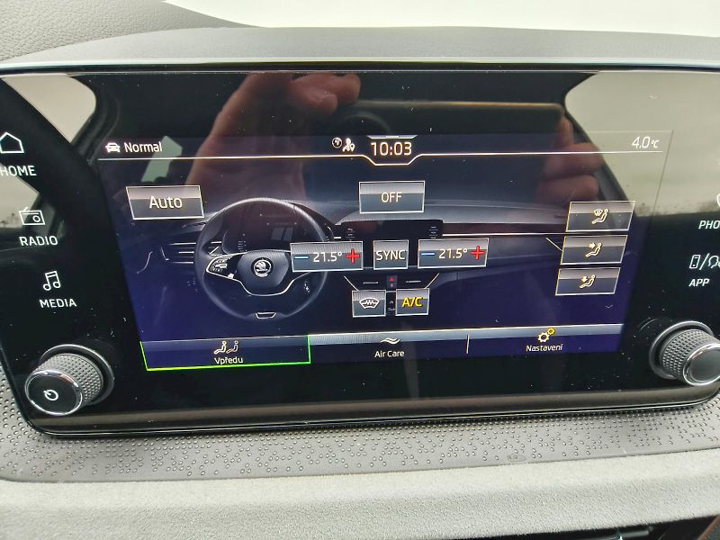 Škoda Scala (2024) TOP SELEC TSI 85/1.0 A7F - fotka 21 z 27