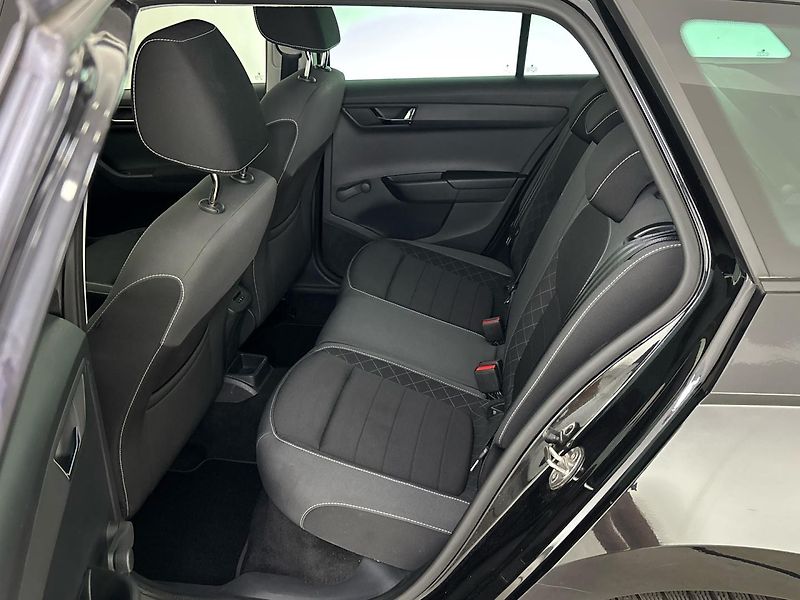 Škoda Fabia Ambition - fotka 8 z 29