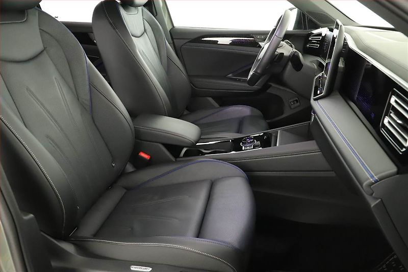 Volkswagen Tiguan (2025) 2.0 TDI - fotka 19 z 21