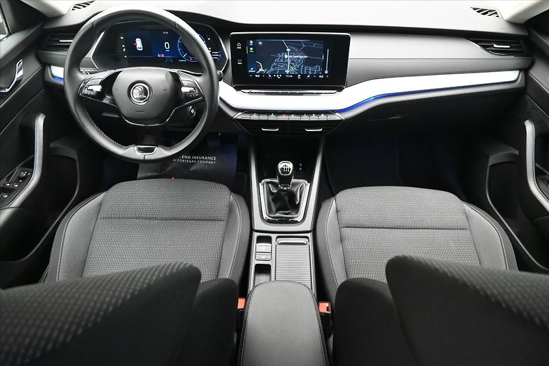 Škoda Octavia 2,0 TDI 85 kW Ambition Záruka - fotka 15 z 30