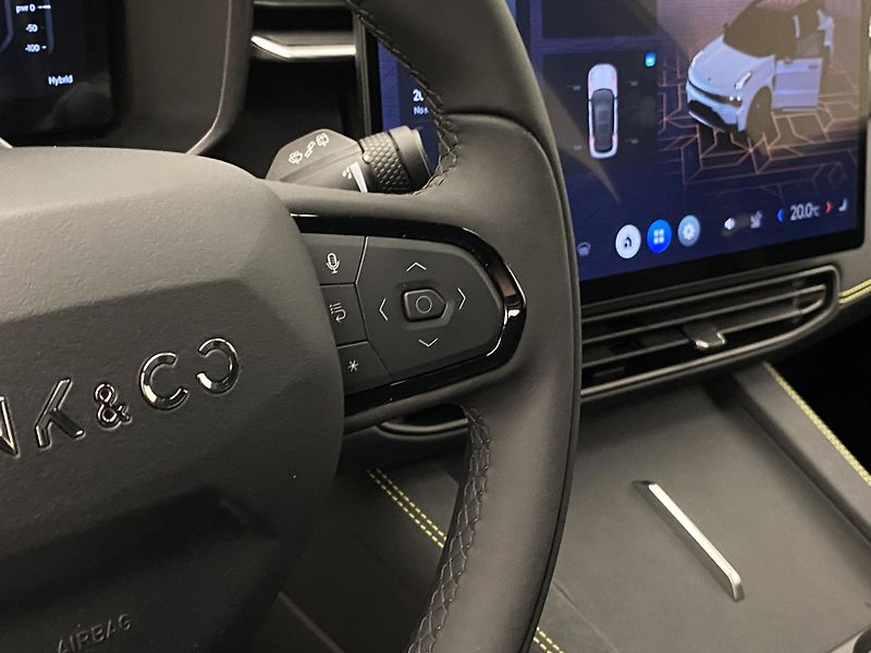 Lynk & Co 01 CORE PHEV AUT CZ 1.maj - fotka 19 z 72