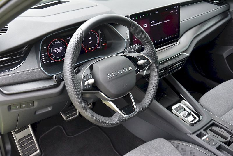 Škoda Octavia (2025) 1.5 TSI 110 KW MILD-HYBRID 7-s - fotka 12 z 29