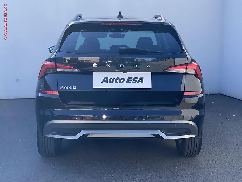 Škoda Kamiq (2021) 1.0 TSi, Amb, DSG, LED - fotka 5 z 18