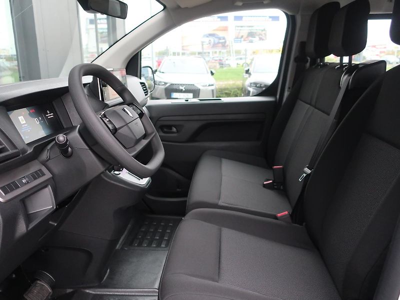 Peugeot Expert Combi (2026) L3 2.2 BlueHDi 180 S&S EAT8 - fotka 11 z 14