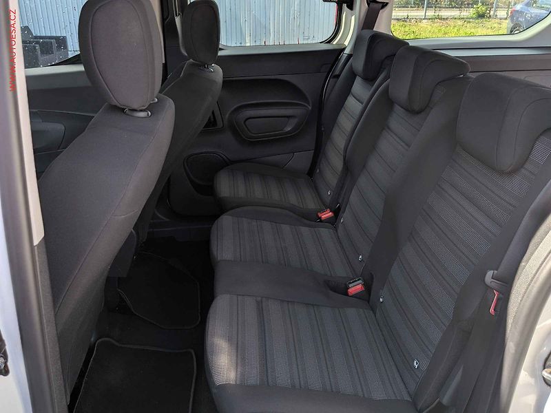 Opel Combo (2020) 1.5CDTi MAXi XL, Life, +kola - fotka 9 z 16