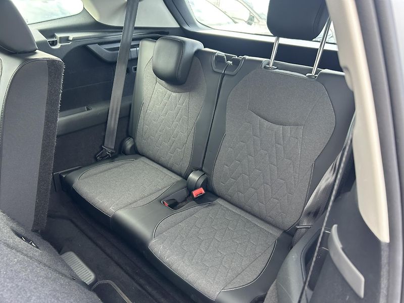 Volkswagen Tayron Life 2.0 TDI 142 kW DSG 4 Moti - fotka 26 z 29