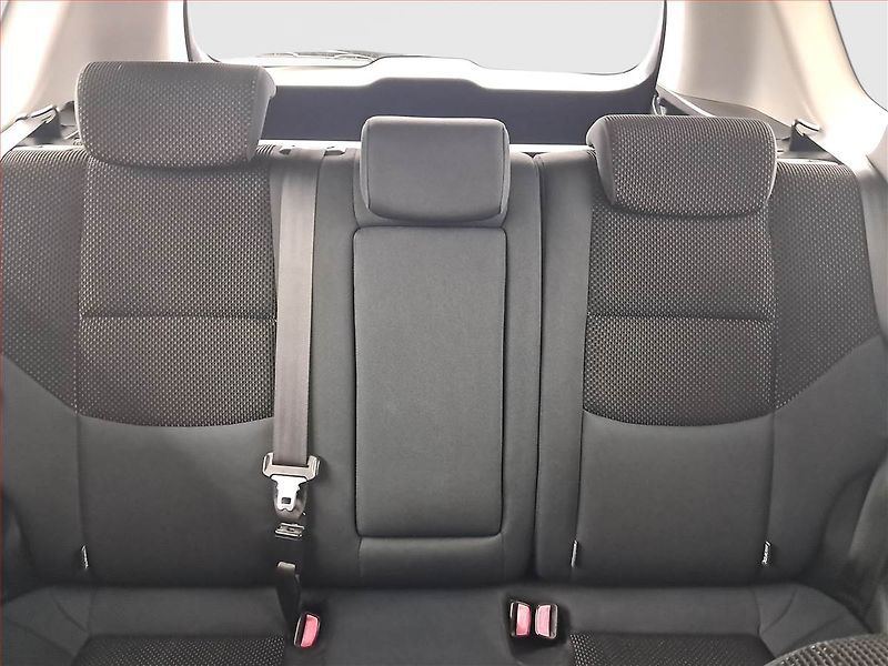 Hyundai i30 (2009) Comfort 1.6 CRDi, nová STK - fotka 10 z 16