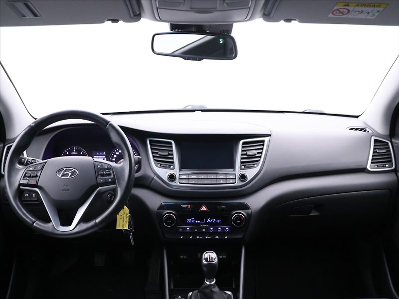 Hyundai Tucson 1,7 CRDI 85kW Czech Edition - fotka 23 z 31