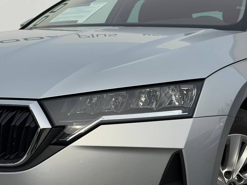 Škoda Octavia Selection 1,5 TSI 85 kW 6° MP - fotka 23 z 25