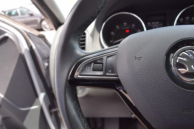 Škoda Yeti (2017) 1.4TSI 92kw AMBITION DRIVE XEN - fotka 29 z 43