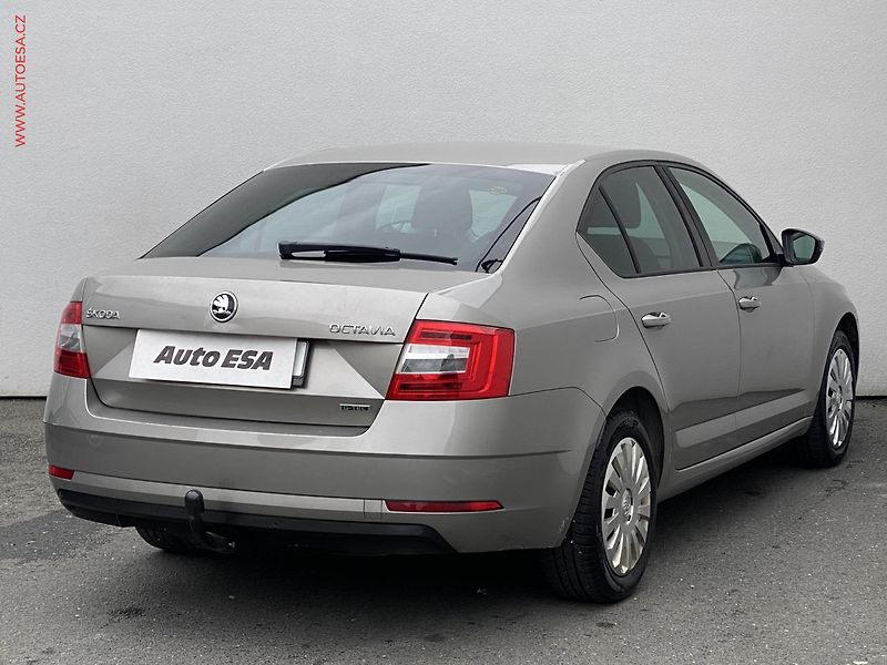 Škoda Octavia (2017) 1.4 TSi, ČR, Ambition, TZ - fotka 4 z 16