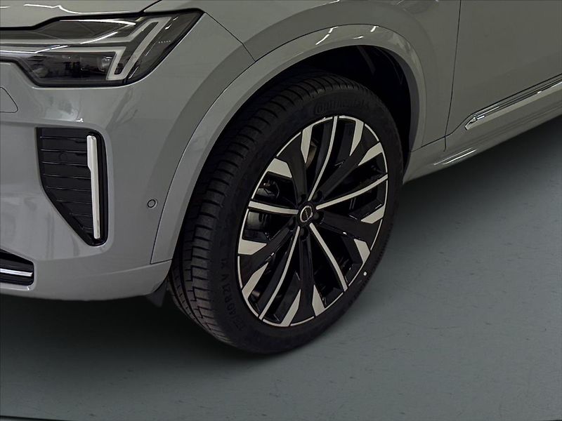 Volvo XC90 (2026) 2,0 B5 Plus Bright 0087 - fotka 6 z 12