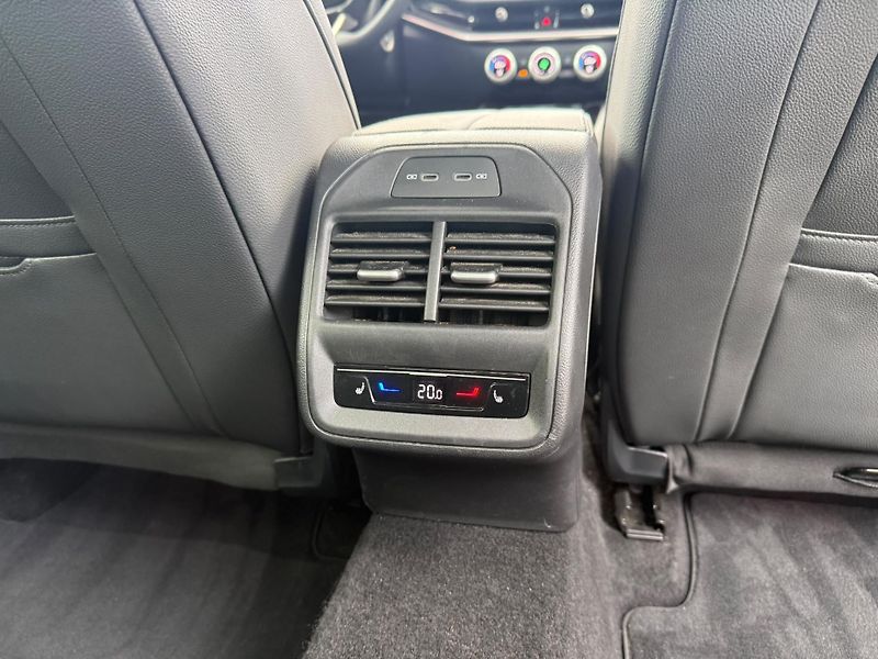 Škoda Superb Sportline 2.0TSI 150kw DSG - fotka 24 z 27