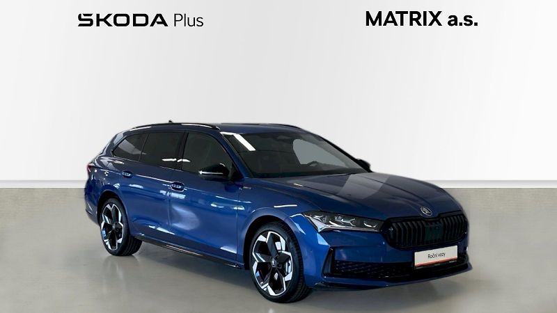 Škoda Superb (2025) kombi Sportline iV 1.5TSI 110k - fotka 9 z 37