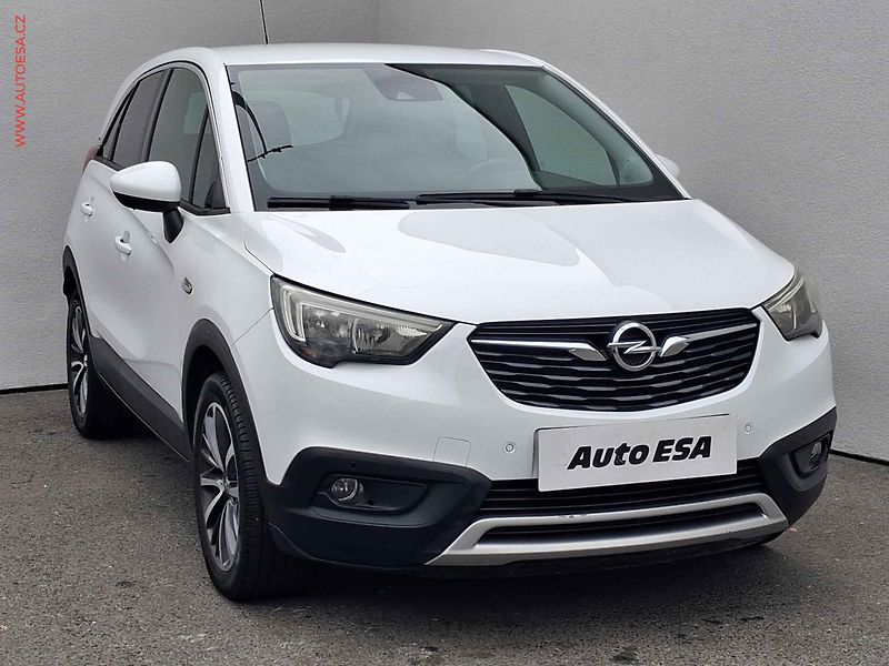 Opel Crossland X (2018) 1.2 T, Innovation, kamera - fotografie inzerátu