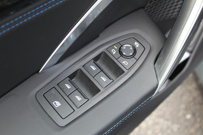 BMW X1 xDrive20d - fotka 11 z 25