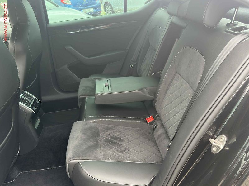 Škoda Superb (2017) 2.0TDi 4x4, ČR, DSG, bixen - fotka 10 z 23