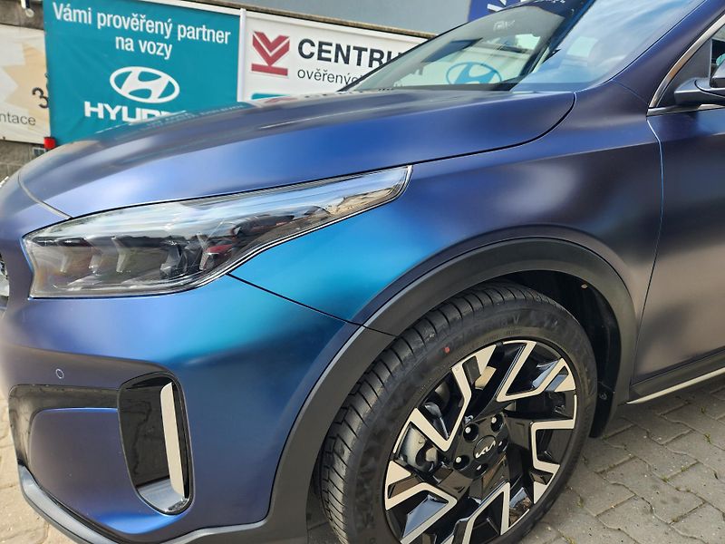Kia XCeed 1.5-V ZÁRUCE-1. MAJ.-AUTOMAT - fotka 13 z 22