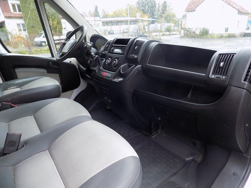Fiat Ducato (2014) 2,3 96KW 7MÍST VALNÍK  - fotka 28 z 38