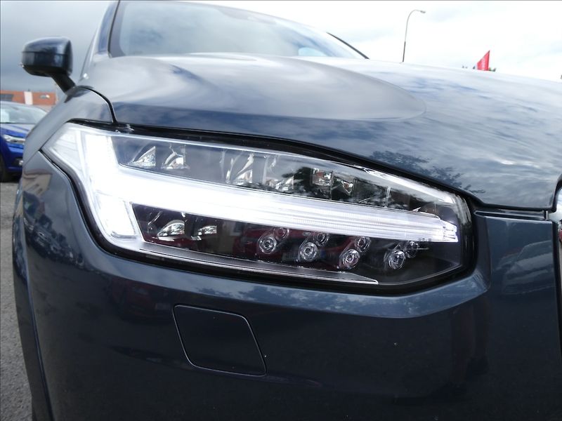 Volvo XC90 2,0 B5 173kW AWD,2x kola,ČR,DP - fotka 5 z 46
