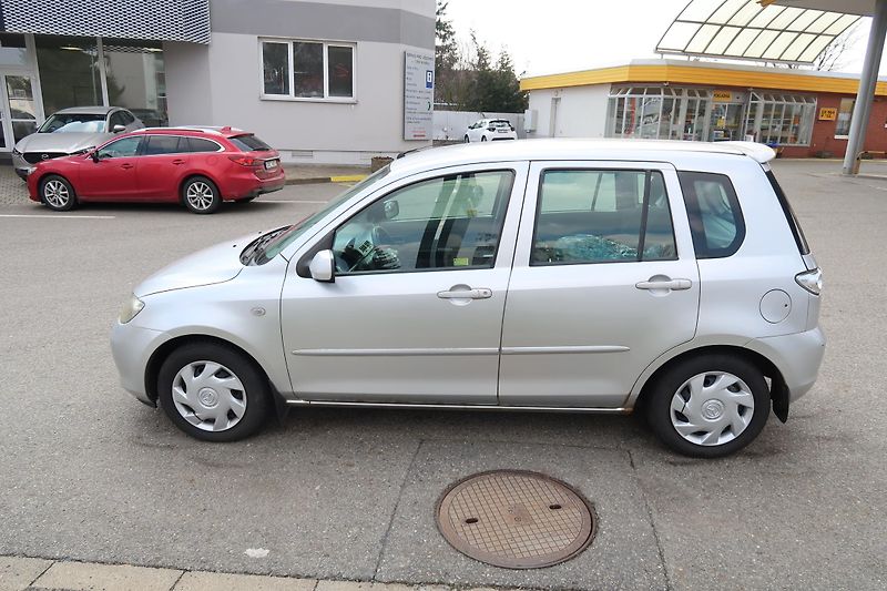 Mazda 2 (2004) 1,25i Comfort, 55 kW, ČR - fotka 8 z 30