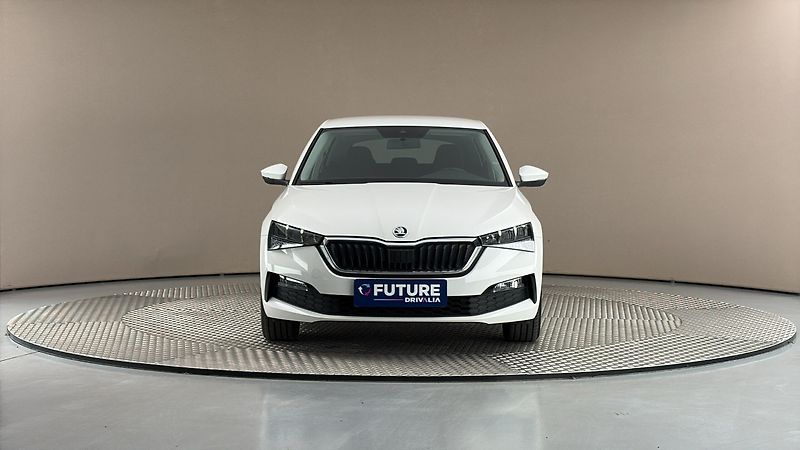 Škoda Scala 1.0 TSI Ambition - fotka 3 z 23