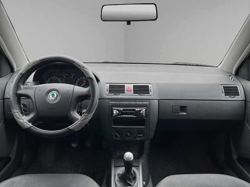 Škoda Fabia (2004) CLASSIC 1.9 SDi 47kW, ČR - fotka 9 z 18