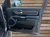 Dodge RAM (2022) +LARAMIE+VZDUCH+RAMBOX+HEMI+ - náhled 13