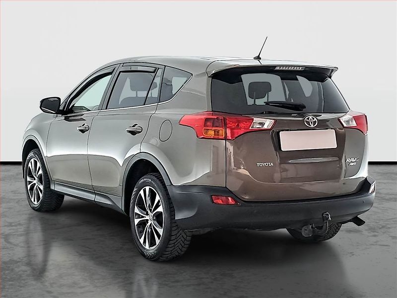 Toyota RAV4 (2014) 2.2 D-4D, 4X4, Xenony - fotka 4 z 20