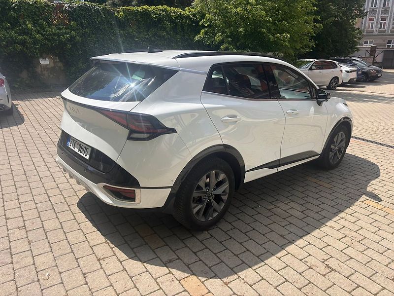 Kia Sportage GT-Line 1.6 T-GDI HEV 4x4 | 20 - fotka 4 z 9