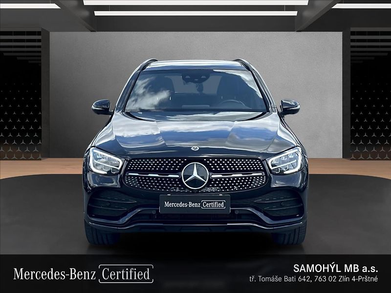 Mercedes-Benz GLC 200 4MATIC AMG linie - fotka 8 z 13