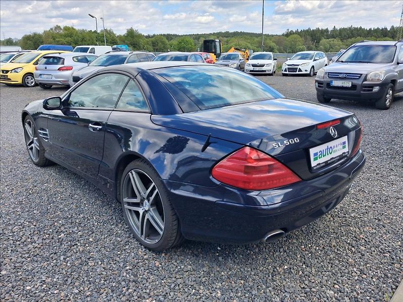 Mercedes-Benz SL 5,0 - fotka 5 z 12