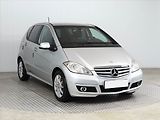 Mercedes-Benz Třídy A (2010) A 180 CDI , Automat, Tempomat - náhled 1