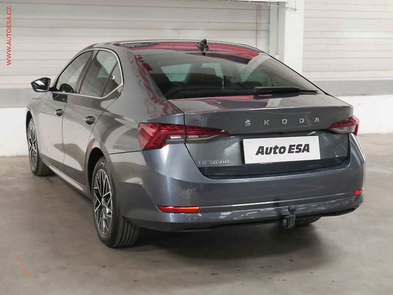 Škoda Octavia (2020) 2.0 TD, ČR, Style, TZ, LED - fotka 4 z 21