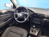 Volkswagen Passat 2,0 85KW - náhled 8
