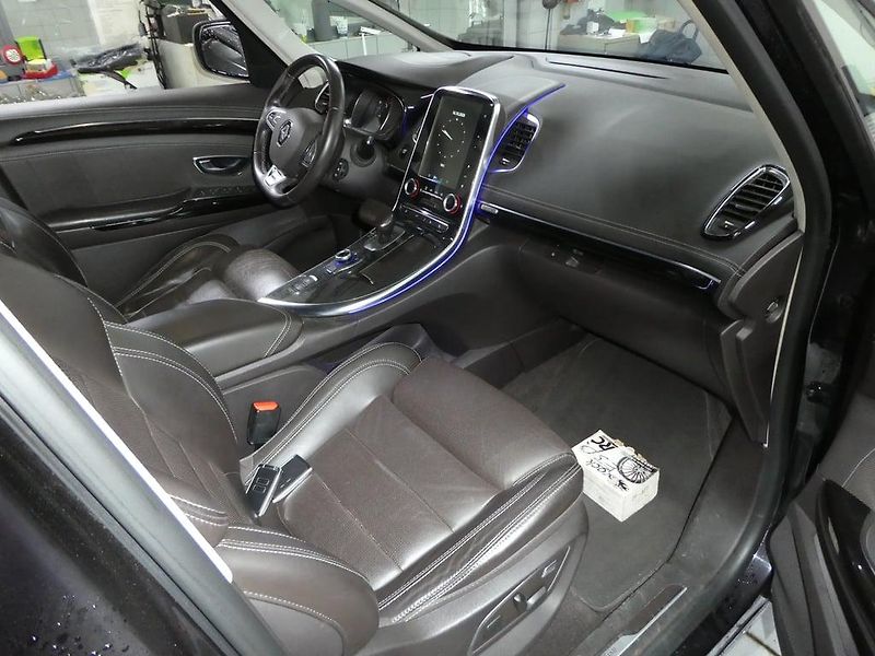Renault Espace (2016) 1,6 dCi - Initiale Paris - fotka 7 z 9
