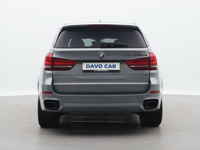 BMW X5 3,0 M50d 280kW xDrive Aut. CZ - fotka 6 z 36