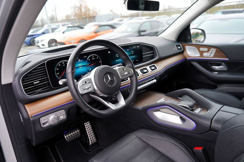 Mercedes-Benz GLS 400d 4Matic/AMG/ČR - fotka 27 z 51
