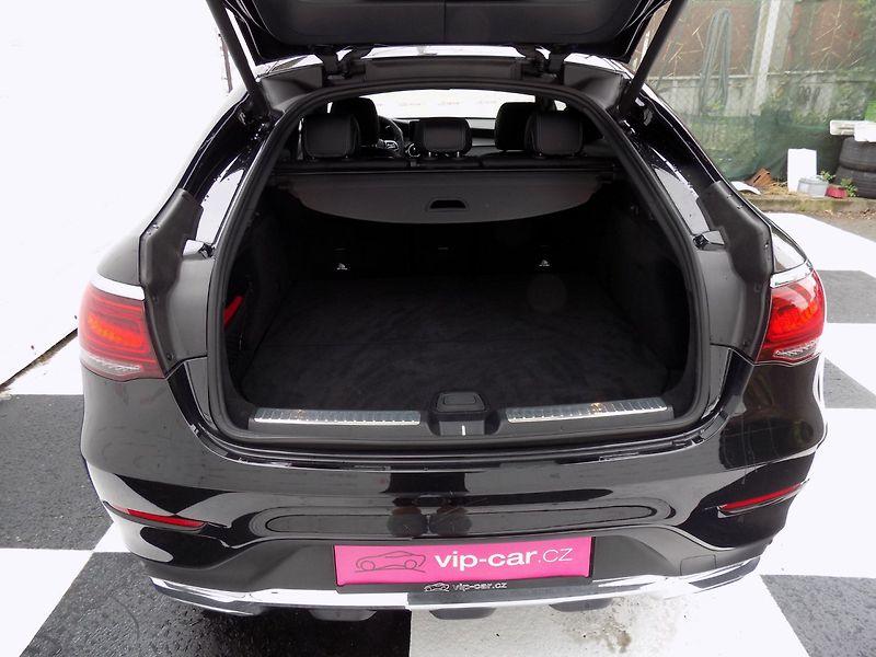 Mercedes-Benz GLC (2021) 400d/Coupé/4-Matic/Full-LED/ - fotka 8 z 43