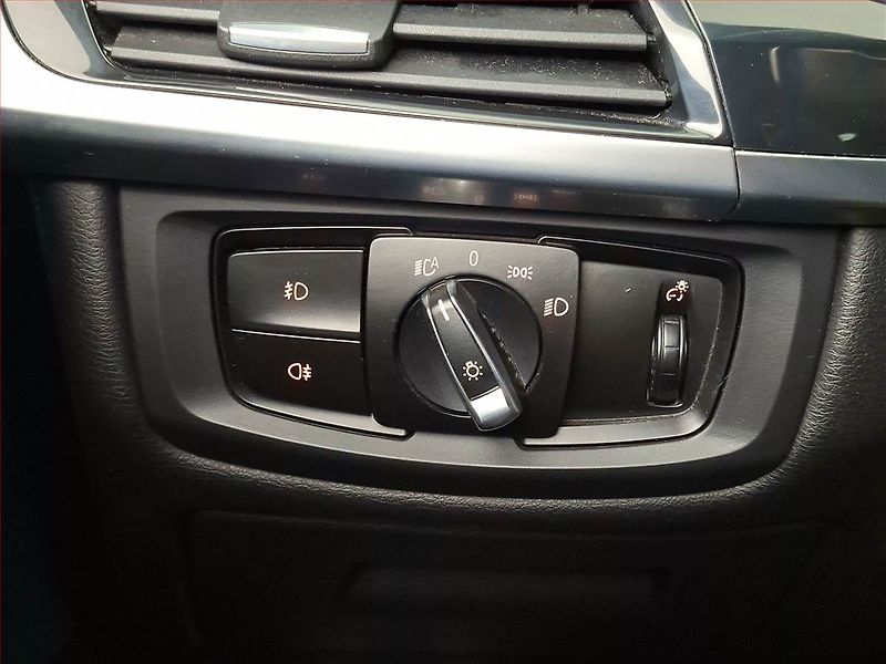 BMW X6 (2016) M Paket xDrive40d - fotka 22 z 24